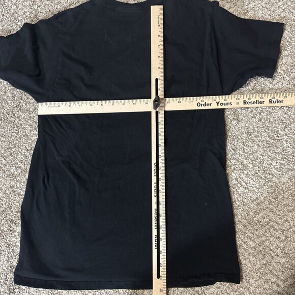 Attack on Titan Captain Levi T-Shirt Medium Black Season 3 Ripple Junction - Picture 4 of 4